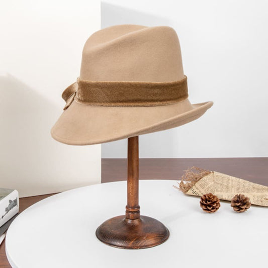 Tan/beige wool hat with chocolate trim