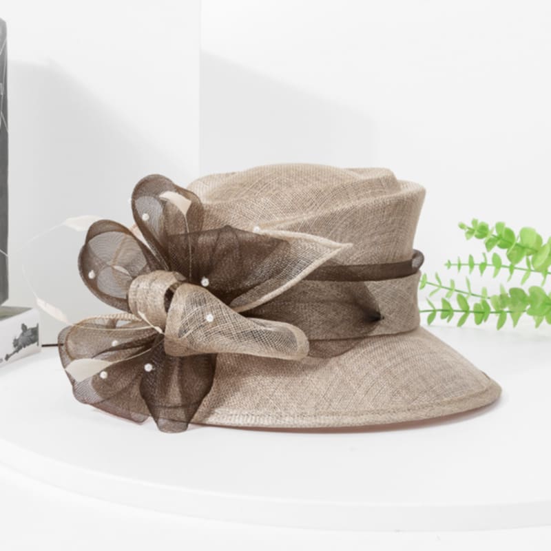 Stunning beige with chocolate trim