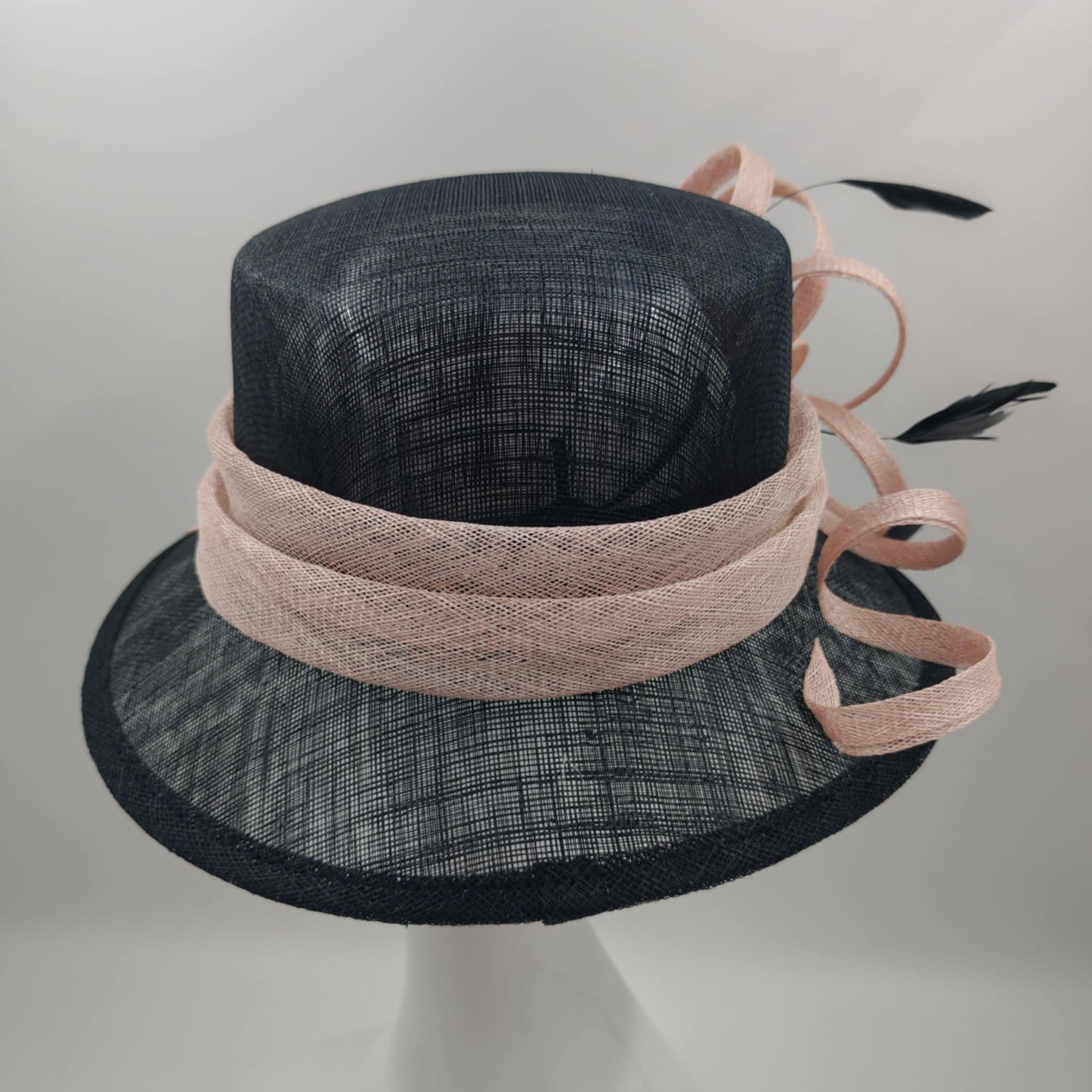 Black medium brim hat with rose gold trim