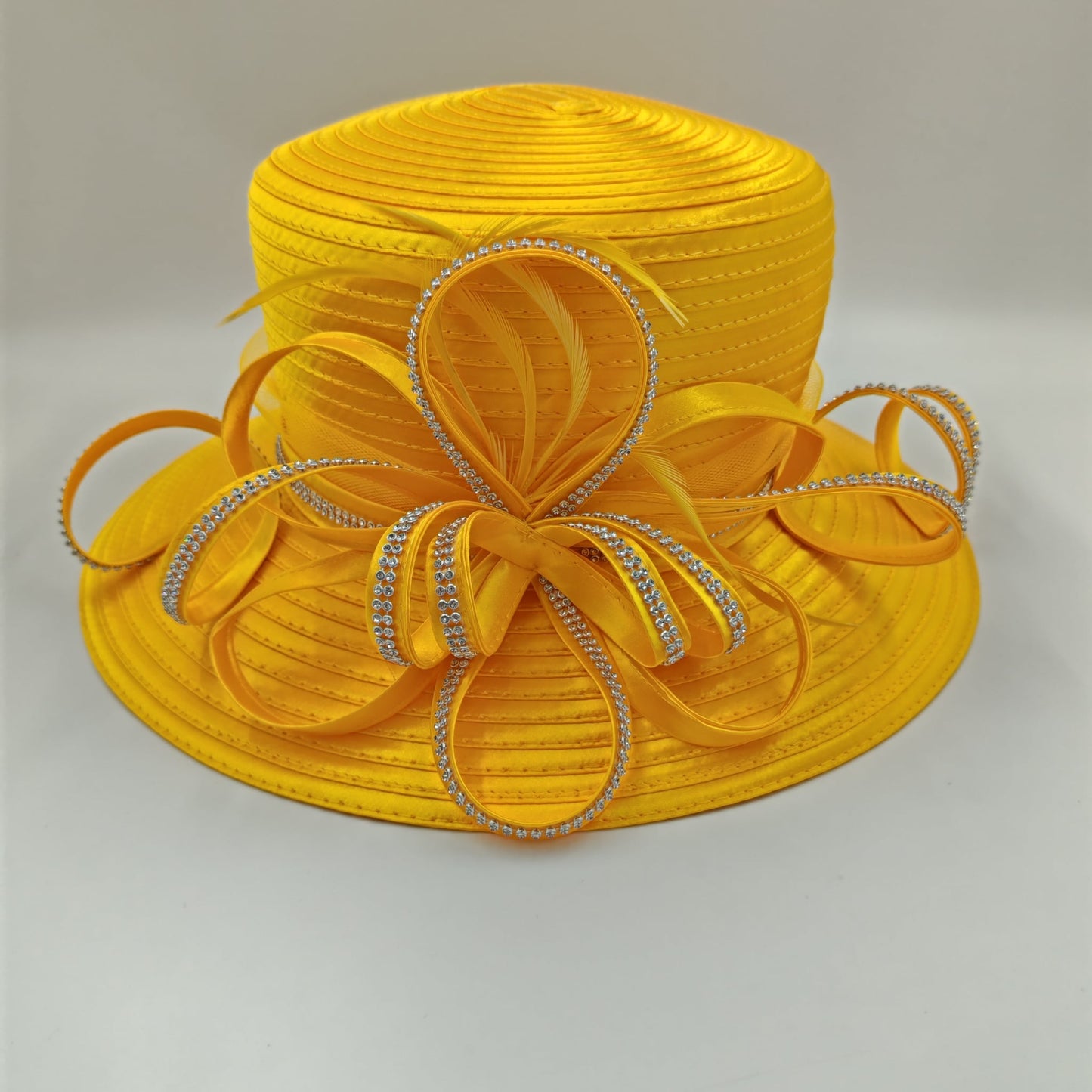 Stunning yellow hat with bling medium brim