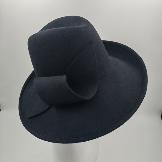 Elegant black wool hat