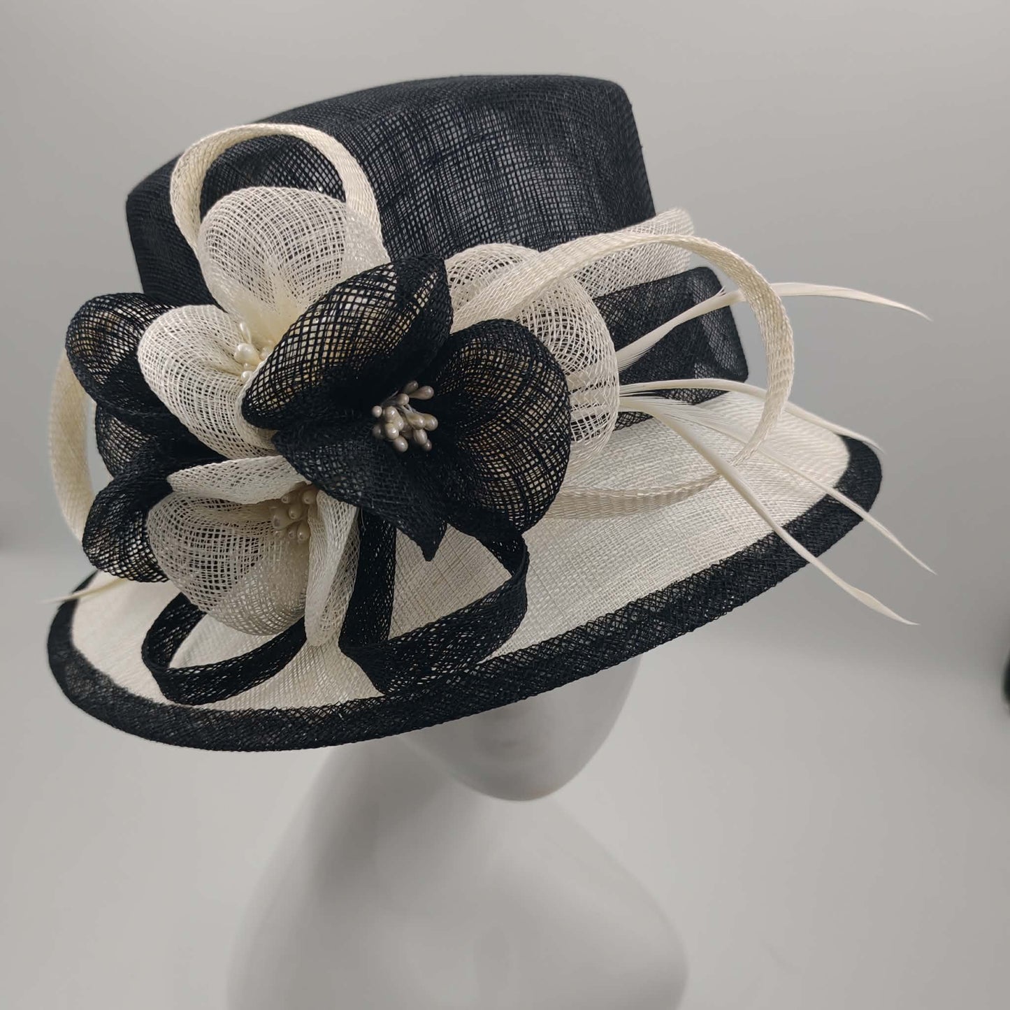 Black & off white Petite Brim Statement Hat