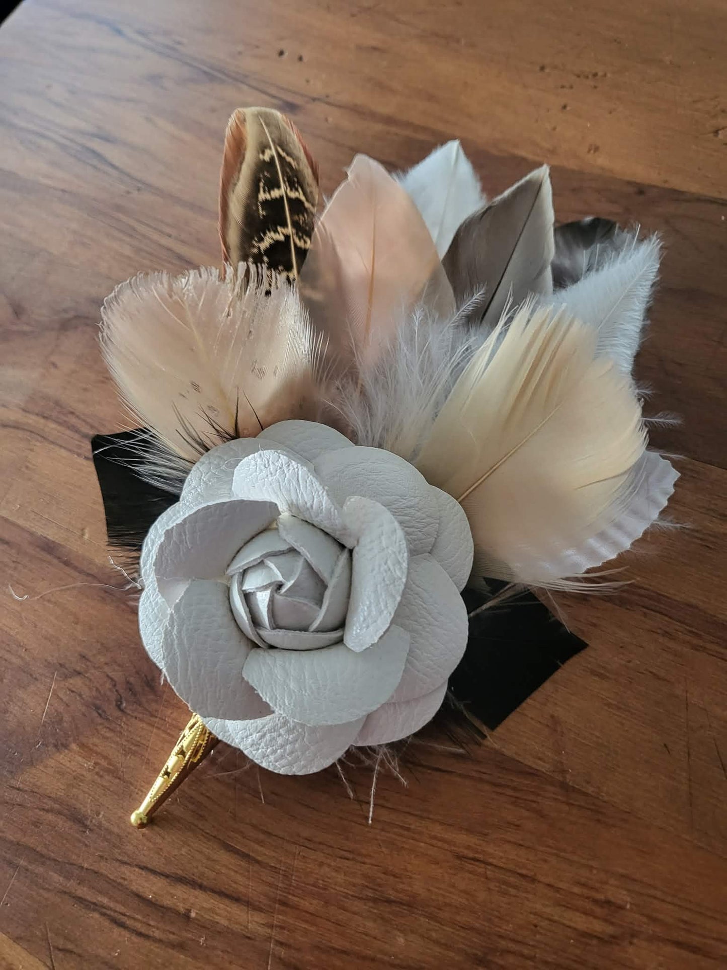 Hat Feather cream and brown