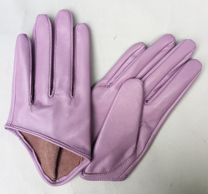 Gorgeous lavender half palm leather gloves