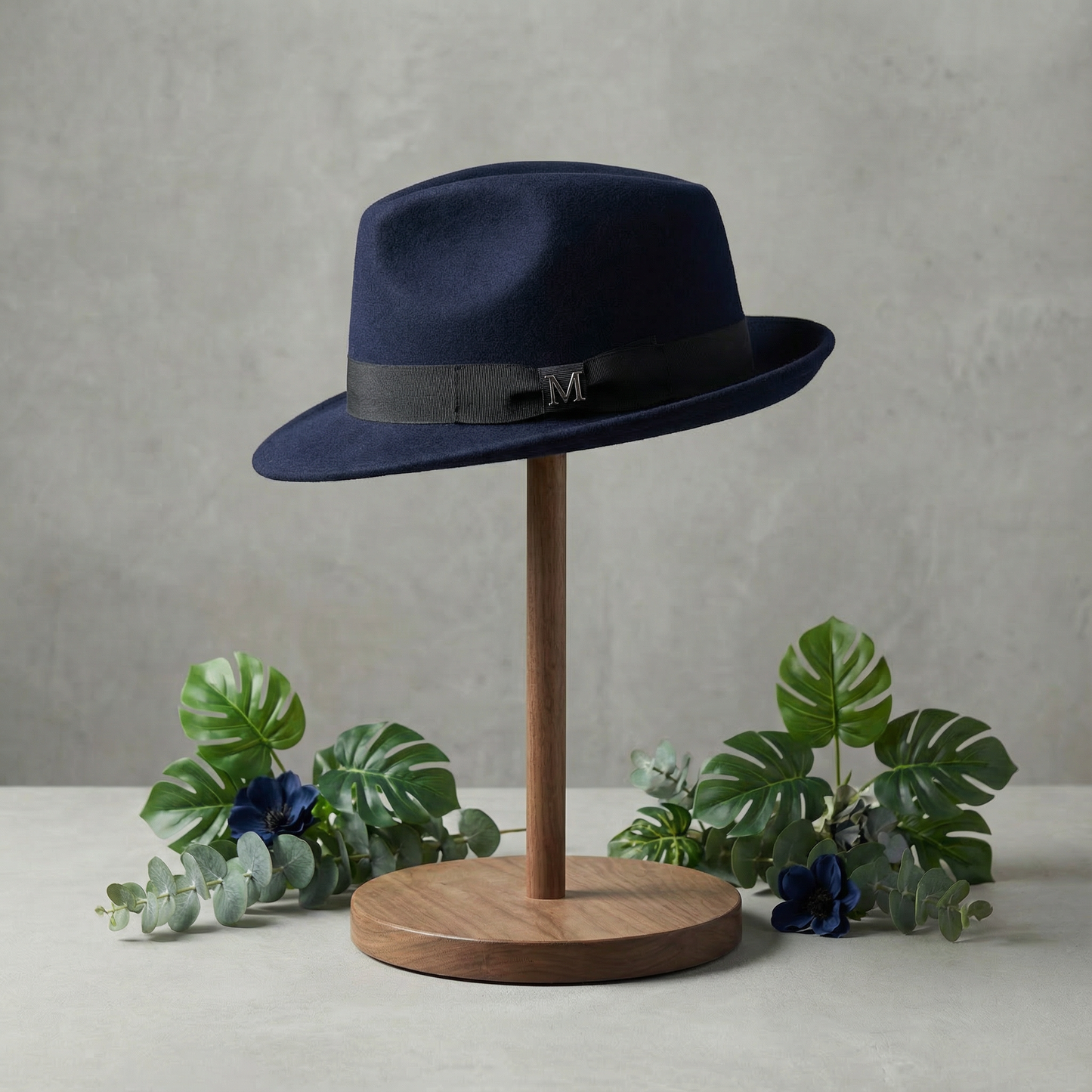 Navy blue trilby wool hat M
