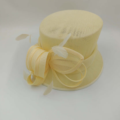 Stunning yellow hat medium brim arriving next week 💛