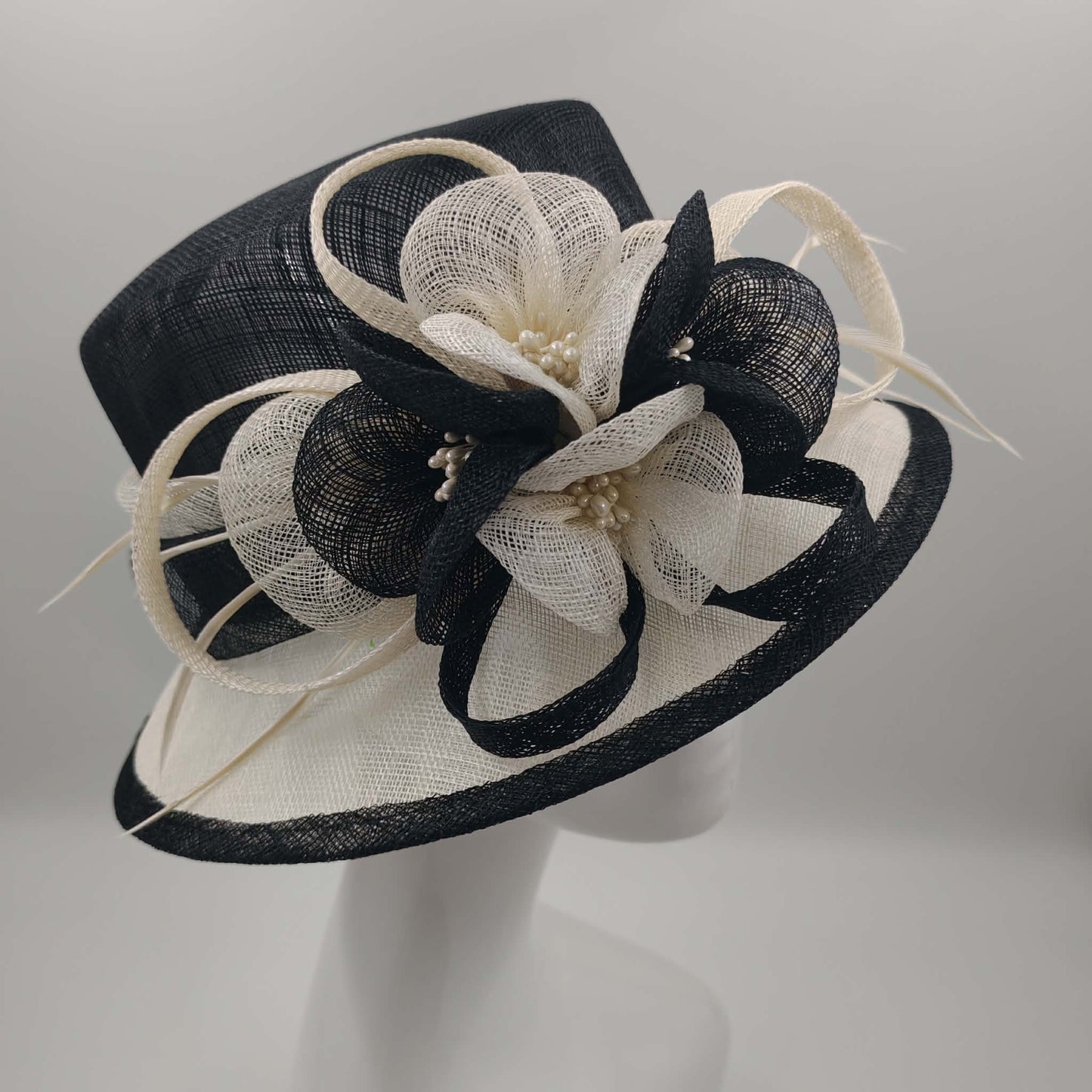 Black & off white Petite Brim Statement Hat