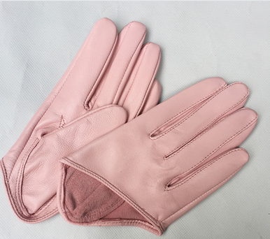 Baby pink half gloves